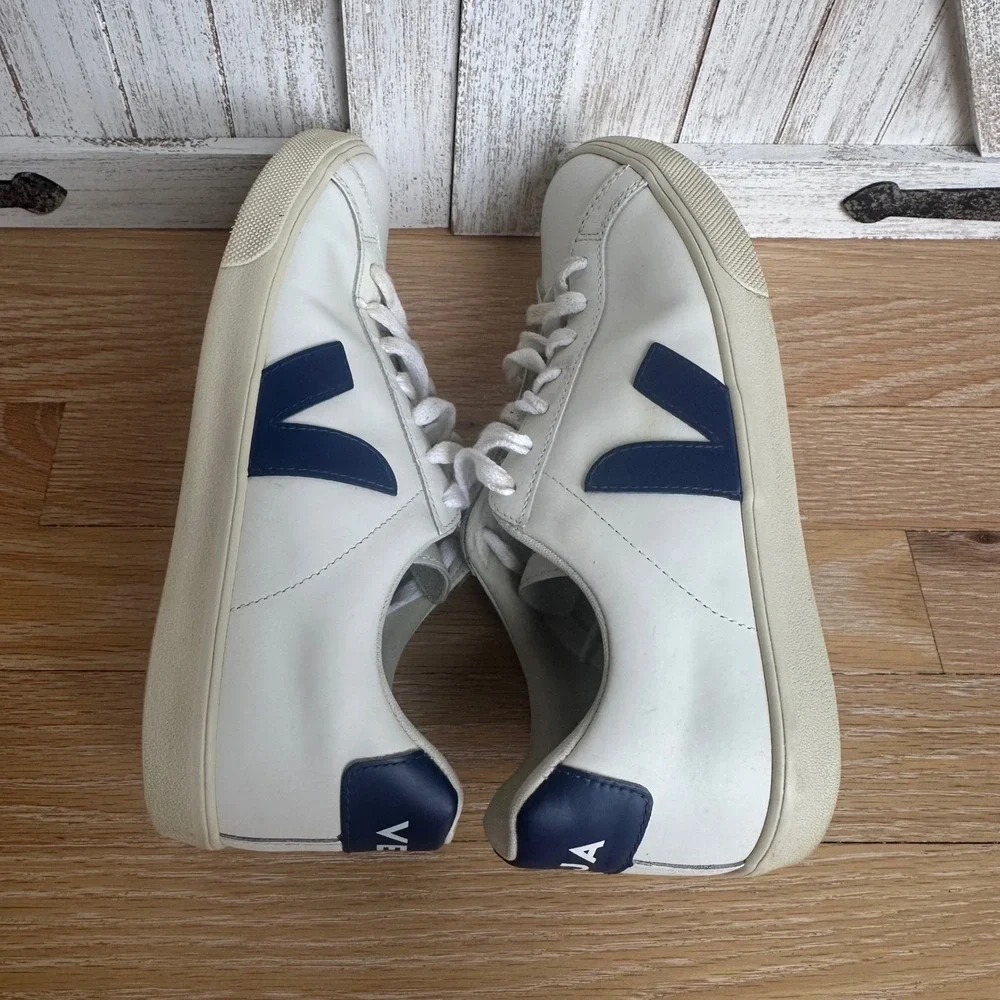 Veja Esplar Low Profile Leather Retro Sneaker White Blue EU 40 US 9